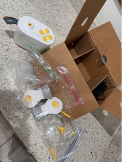 Medela pump in style.