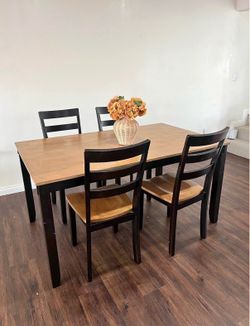 Dining room table plus four chairs