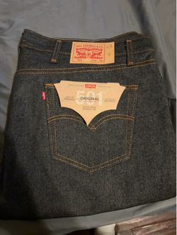 Charcoal black Levi’s 501s