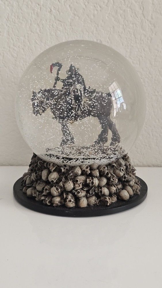 FRANK FRAZETTA Snow Globe Statue DEATH DEALER Dark Horse