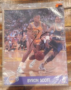 BYRON SCOTT NBA Hoops Action Photo 8x10