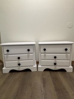 Solid wood rustic style nightstands