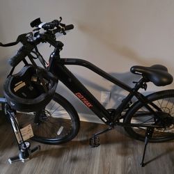 Electric Bike W/ Helmet, Pump, And Phone Holder