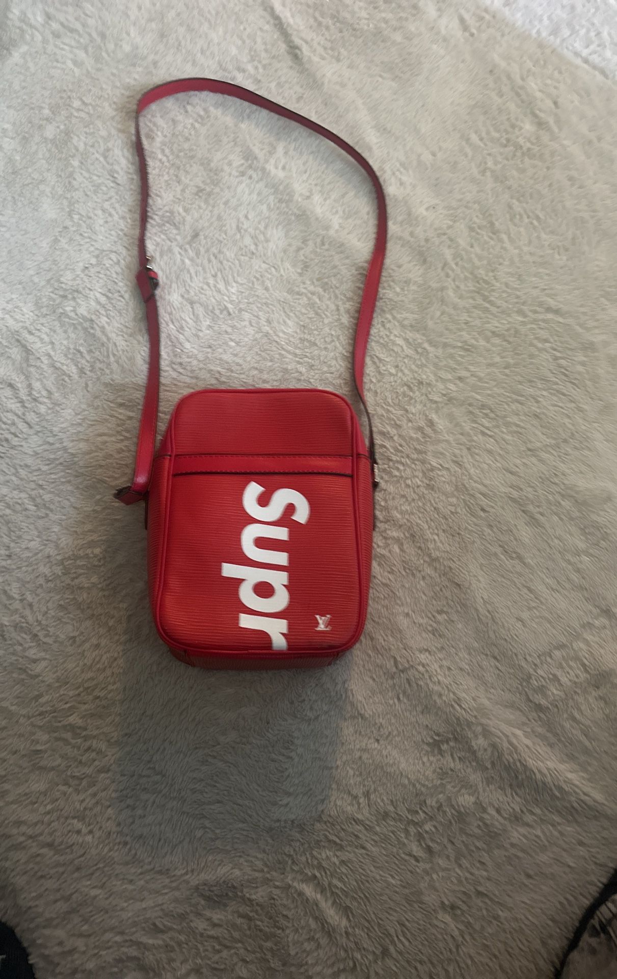 Louis Vuitton X Supreme Man Bag