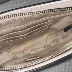 𝑩𝑬𝑰𝑮𝑬 𝑮𝑼𝑬𝑺𝑺 𝑴𝑰𝑵𝑰 𝑺𝑯𝑶𝑼𝑳𝑫𝑬𝑹 𝑷𝑼𝑹𝑺𝑬 