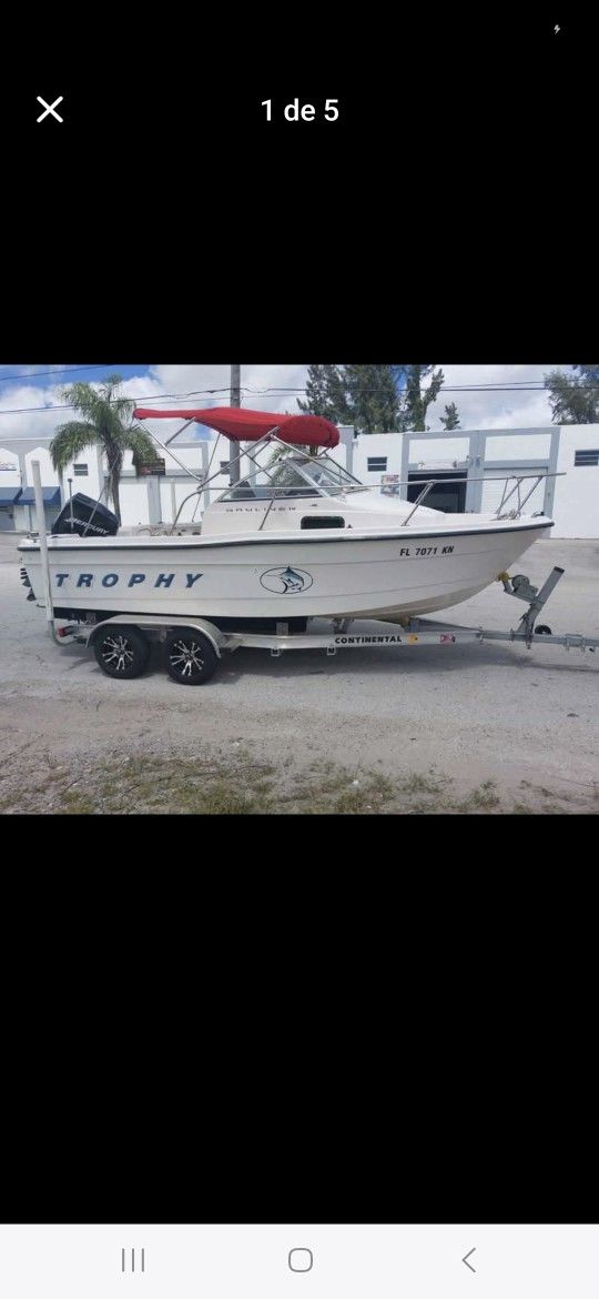 1998 BAYLINER TROPHY DE 20PIES.