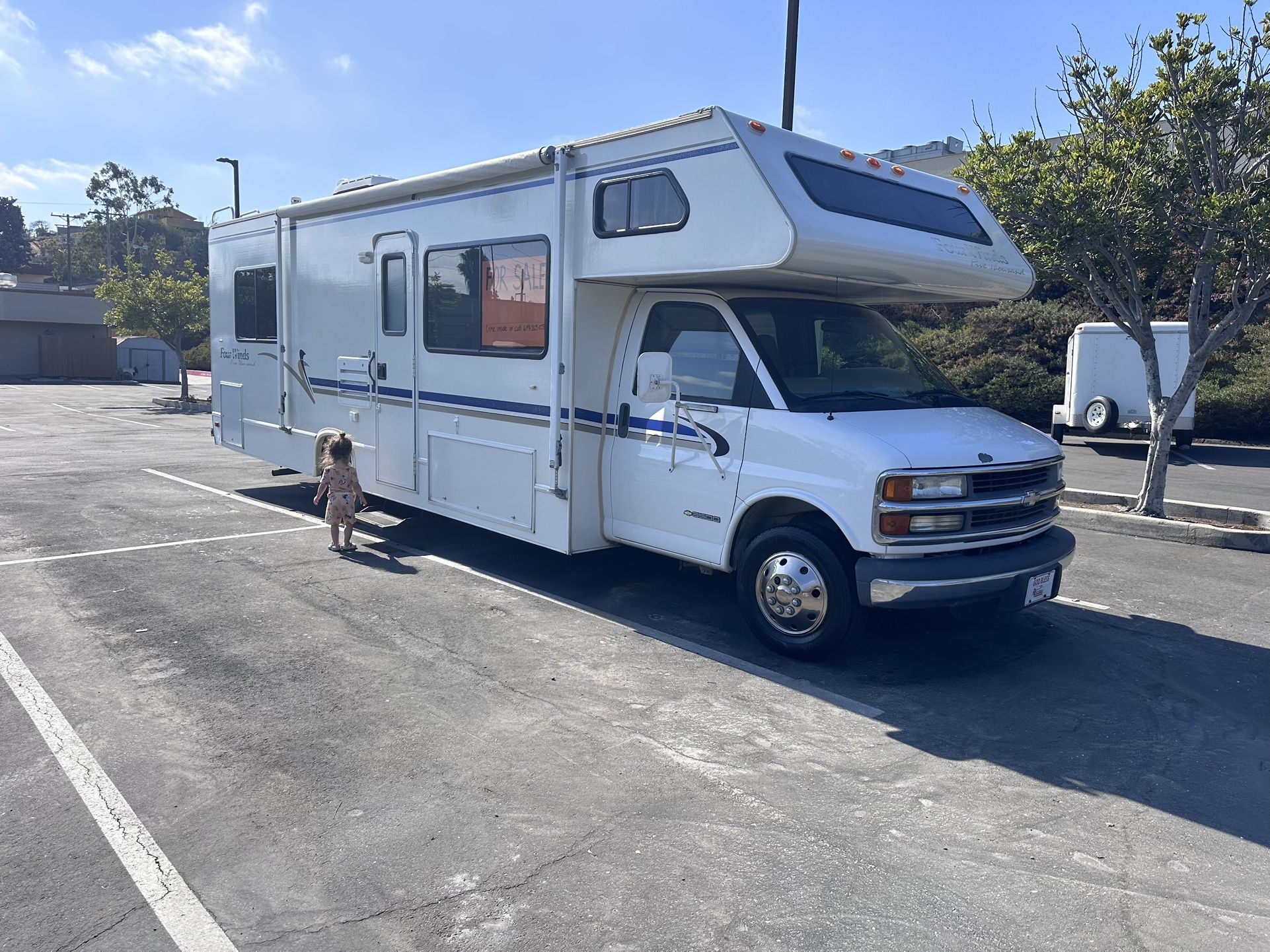 2003 Fourwinds RV 30 Ft for Sale in San Diego, CA - OfferUp