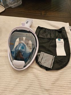 Full face snorkeling mask