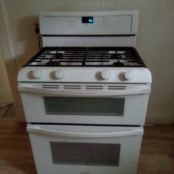 How Do I Use the Timer on a Whirlpool Digital Oven?