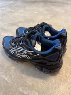 ASICS GEL NYC New Size 8