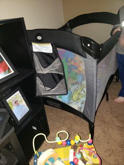 New pack n play with changer