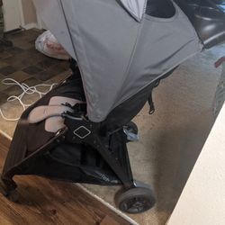 Stroller 