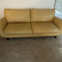 Contemporary Natuzzi Leather Tuxedo Pleat Furniture Set