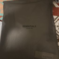 essentials fear of god 