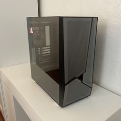 iBUYPOWER Trace MR Gaming PC Case w/ Fans – Tempered Glass