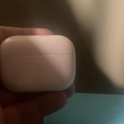 Air Pod Pro Case Trade For Right AirPod 
