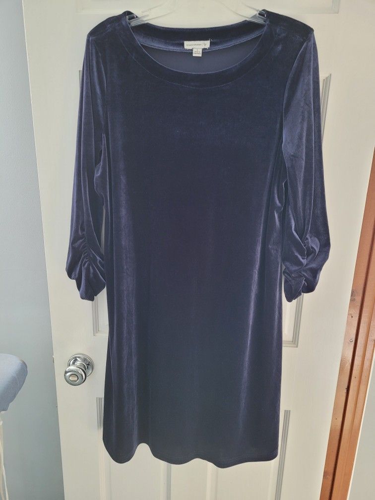 Woman's Dress