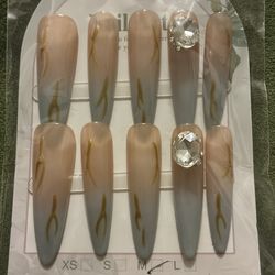 Press on nails $5 each