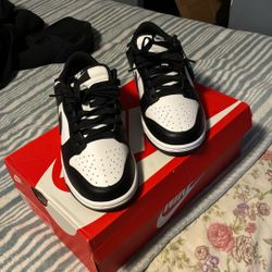 Panda Dunks Got From Stock X Size 6.5 Men And Size 8 For Women