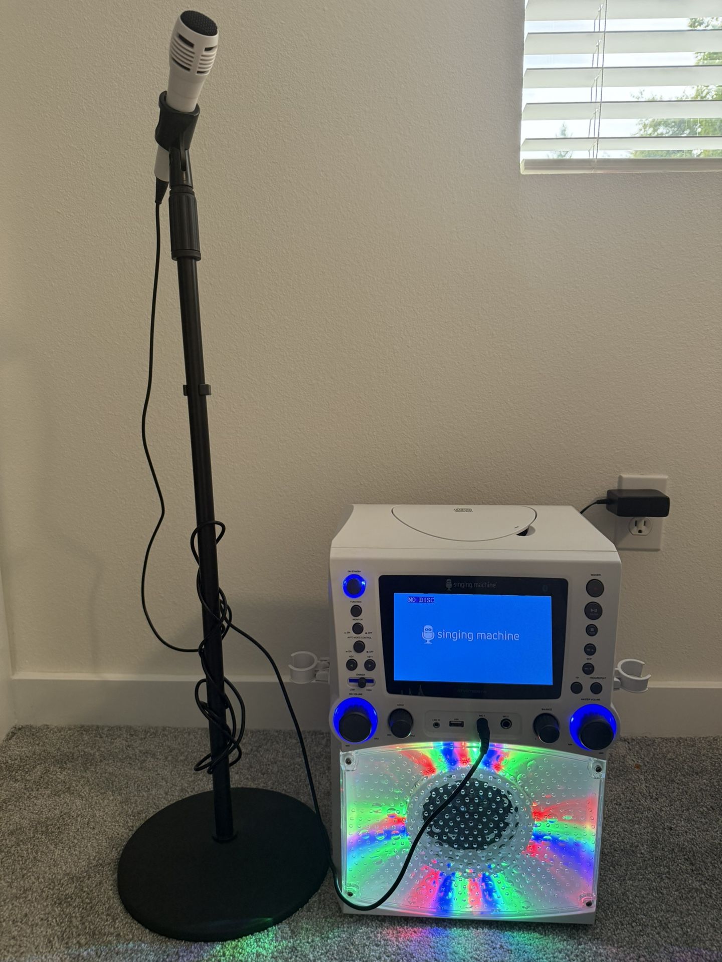 Karaoke Lot (Machine, Microphone and Stand)