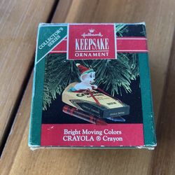 Crayola Ornament, Bright Moving Colors 