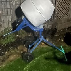 Concrete mixer
