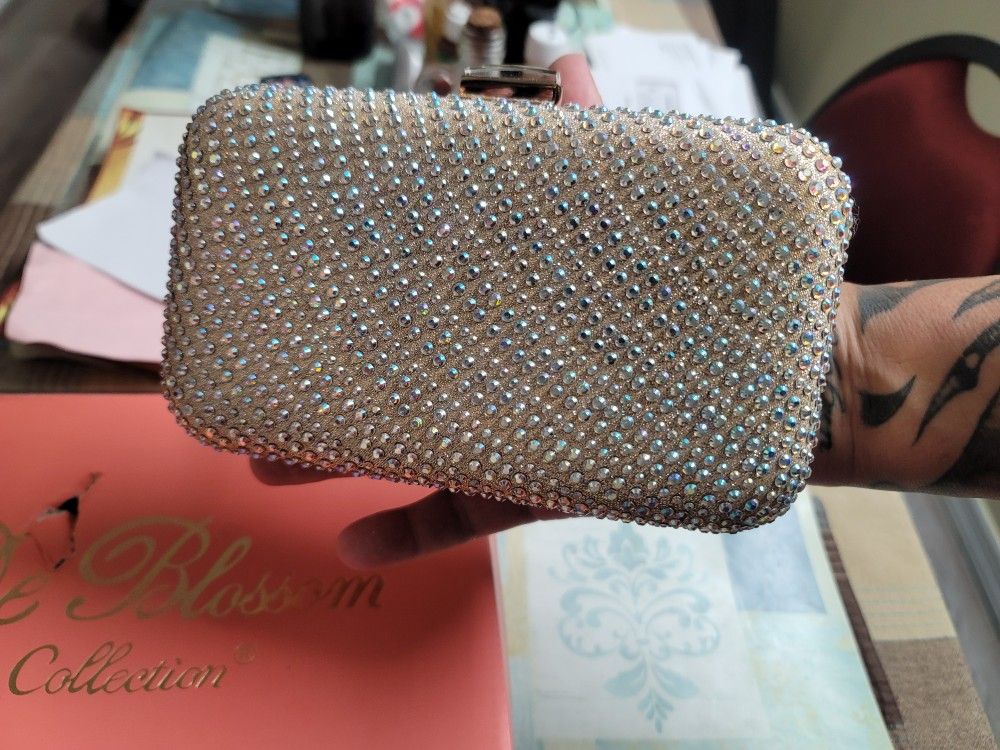 Boutique Dress With Shoes and Purse