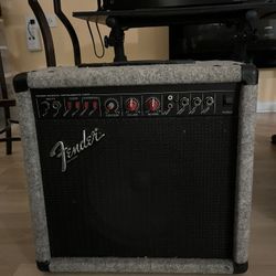 Fender H.O.T. Guitar Amplifier