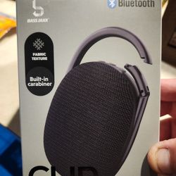 Clip Bluetooth Speaker