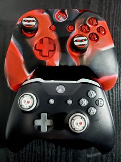 Custom Xbox One Controllers