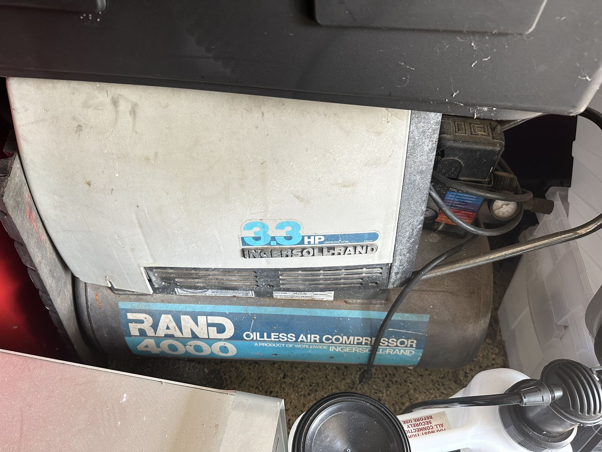 Ingersoll Rand 4000 3.3HP 20 Gallon Oilless Air Compressor for Sale in