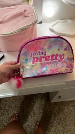 Feeling pretty beauty bag