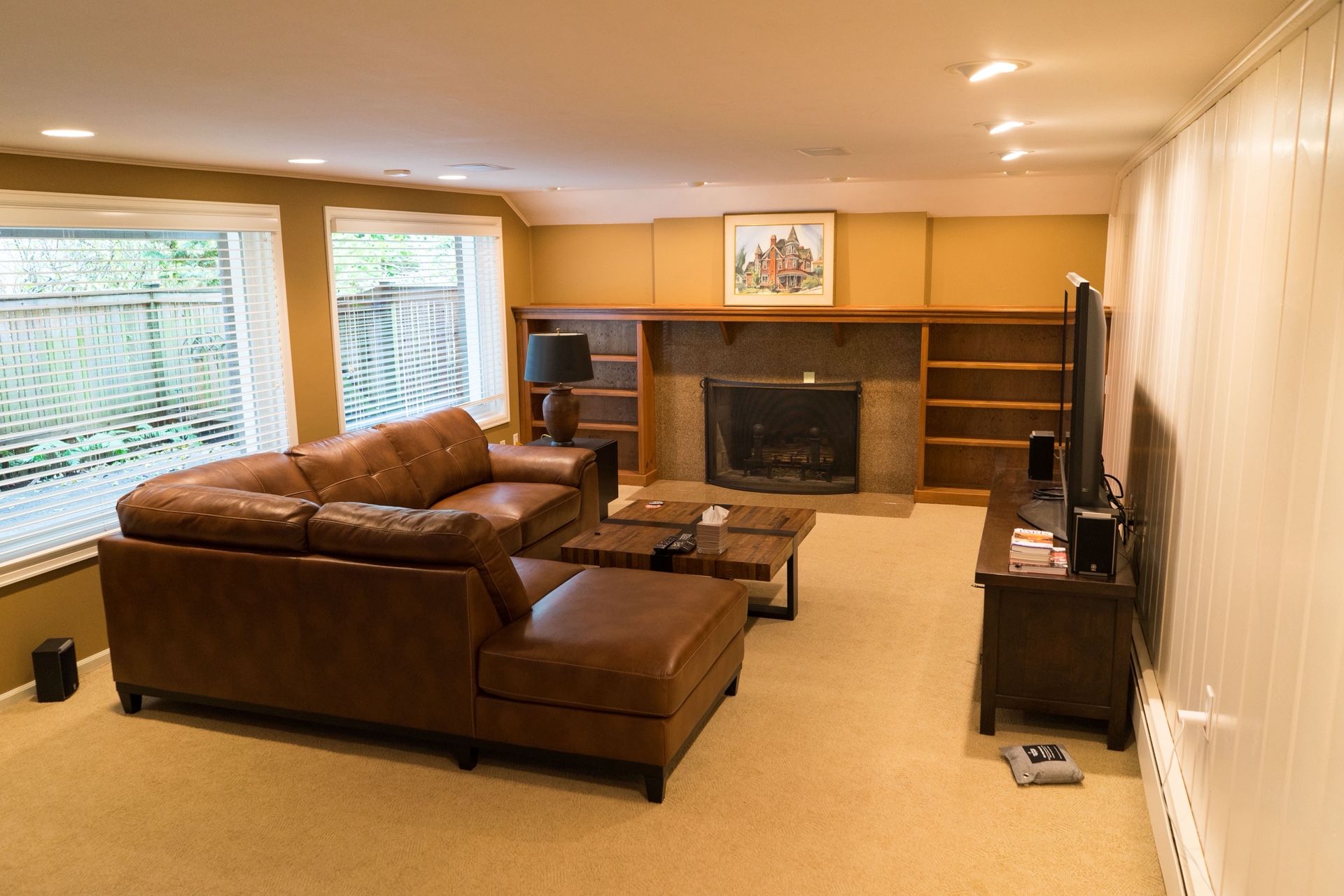 Brown Leather Sectional sofa