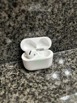 4th Gen Air Pods