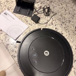 Roomba Combo Essentials (Y0110)