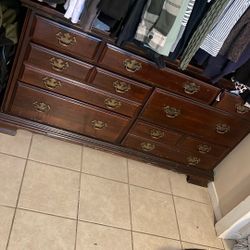 Heavy Wood Dresser NEED GONE 