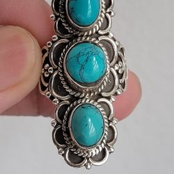 Sterling Silver And Turquoise Ring Size 7.5