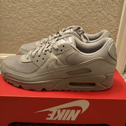Nike Air Max 90 Wolf Grey‼️STEAL ‼️Size 10M