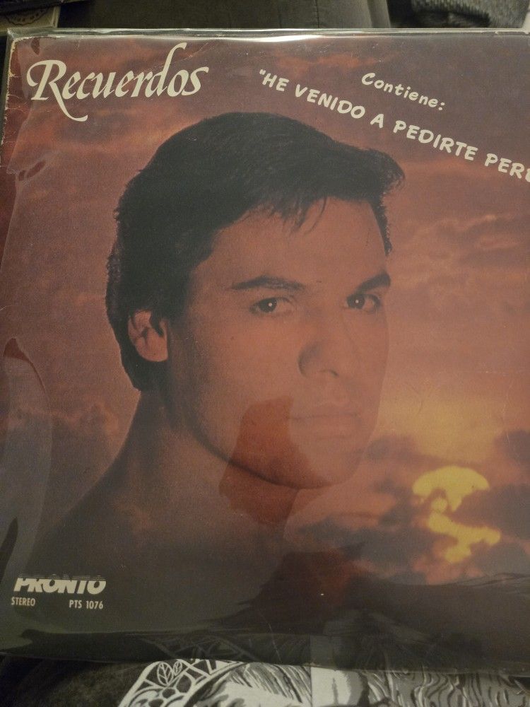 Juan Gabriel Recuerdos Vinyl