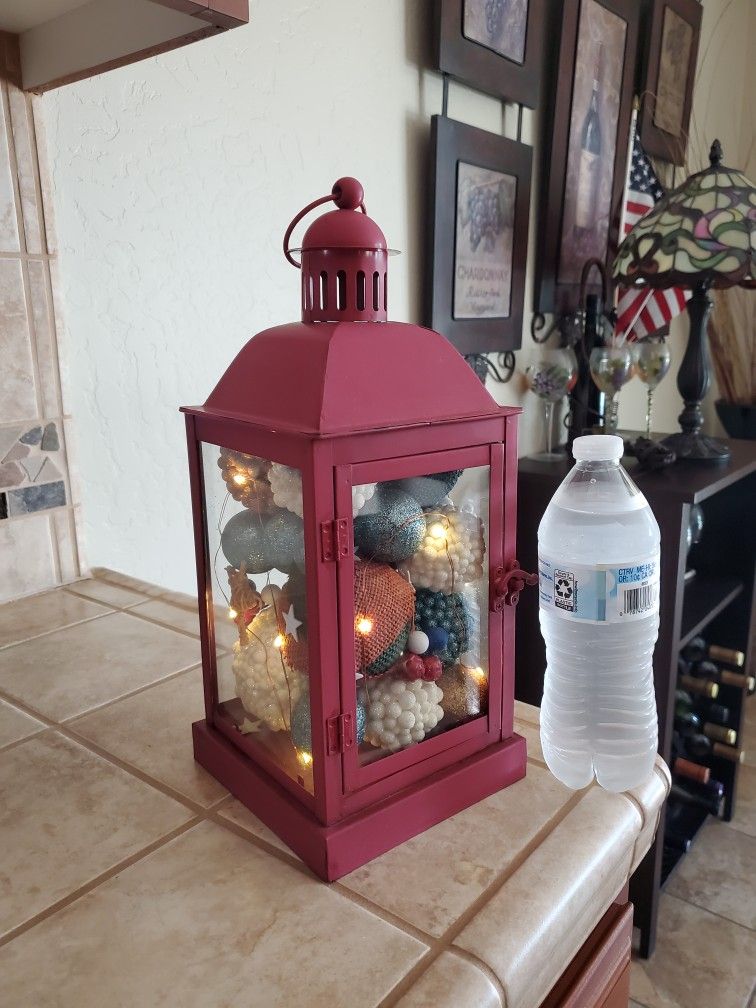 Lantern Decor With Lights