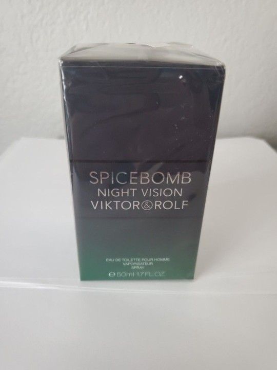 VIKTOR ROLF SPICEBOMB NIGHT VISION 1.7OZ/50ML, NEW SEALED BOX
