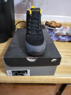 Air Jordan Retro 9 GS