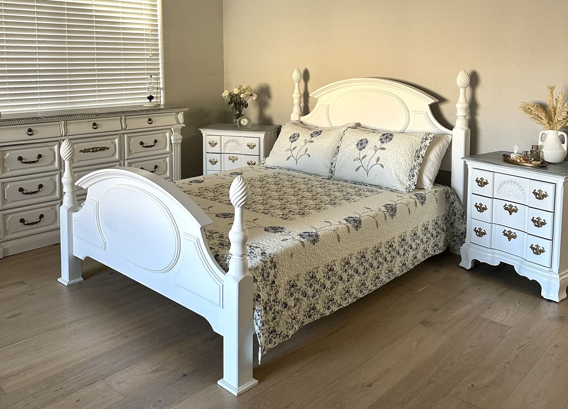 Gorgeous white bedroom furniture large dresser, 2 night stands, queen bed & mattress Like New