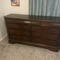 Bedside Drawers And Dresser 