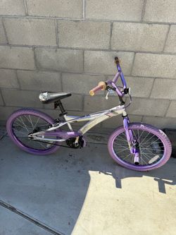Girl huffy bike