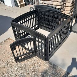 4 Panel Black Plastic Pet Fencing Enclosure $20 Each 2 Available 36x36x24 