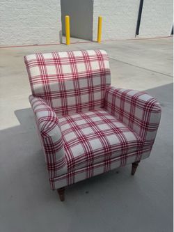 red square accent famhouse chair