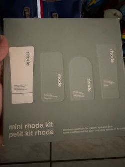 Mini rhode kit glazed skincare