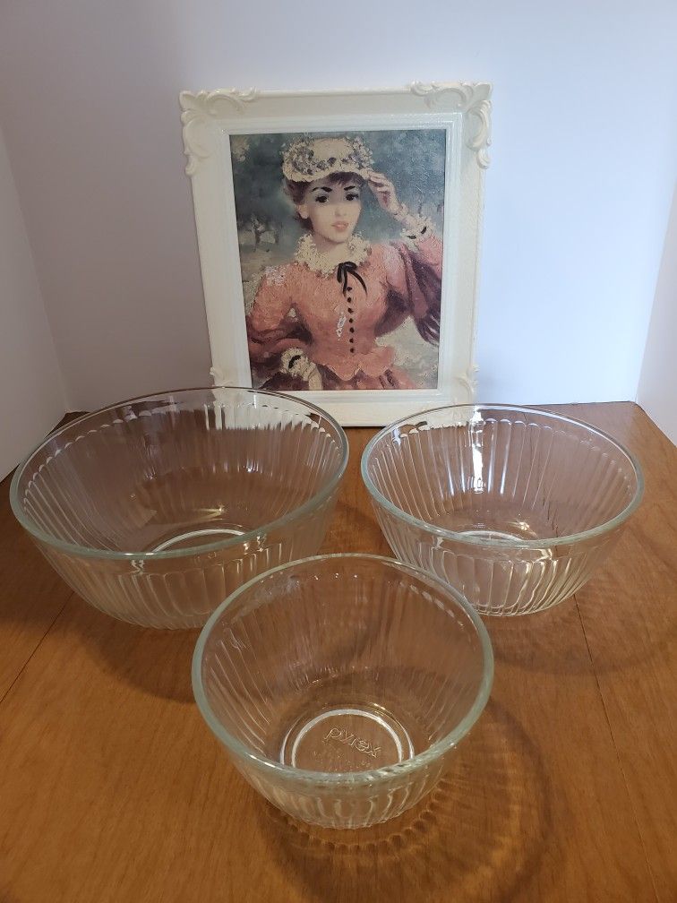 3 Vintage Clear Ribbed Pyrex Bowls