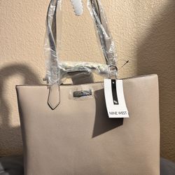 NEW Nine West Women Harmon Handbag Tote 